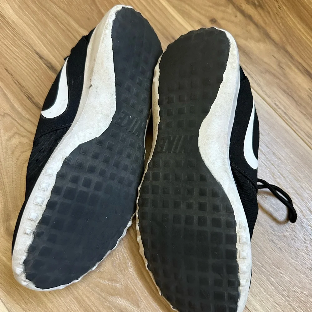 Nike ideal see
